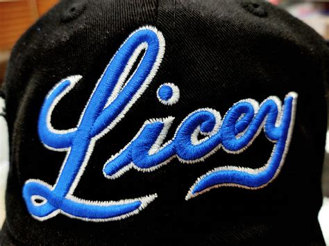 Tigres del Licey Vintage Black Hats Royal Logo White border – PeligroSports