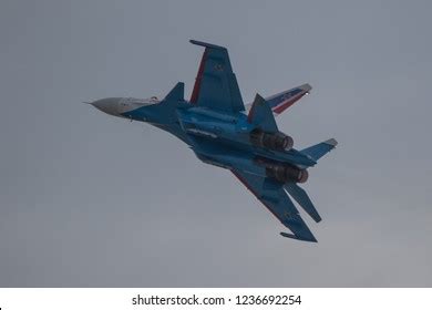 266 Sukhoi Su 27s Images, Stock Photos, 3D objects, & Vectors ...