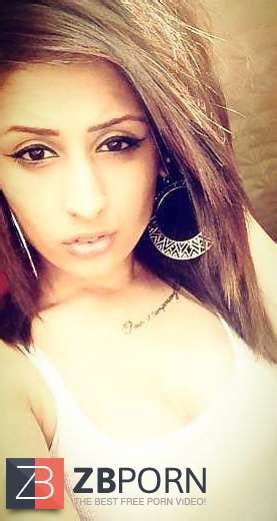 Indian Mega Bitch ZB Porn