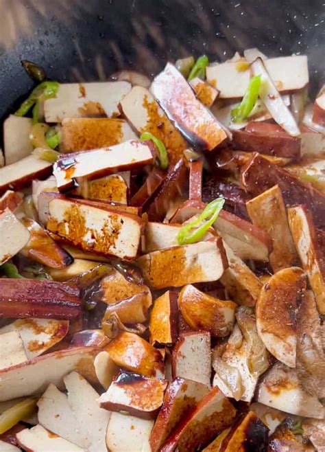 Stir Fried Five Spice Tofu With Garlic Chives The Foodie Takes Flight