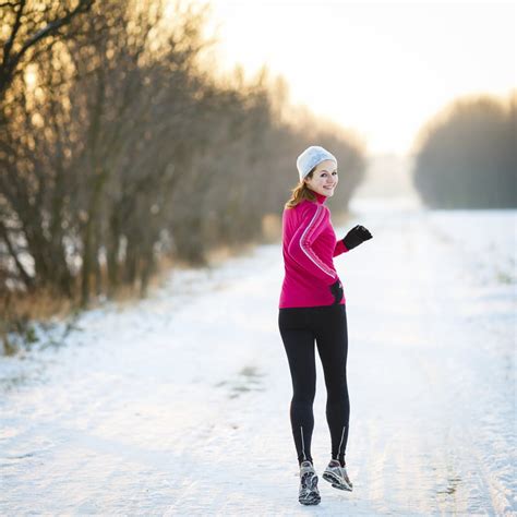 Why You Should Exercise Outside in the Winter | POPSUGAR Fitness