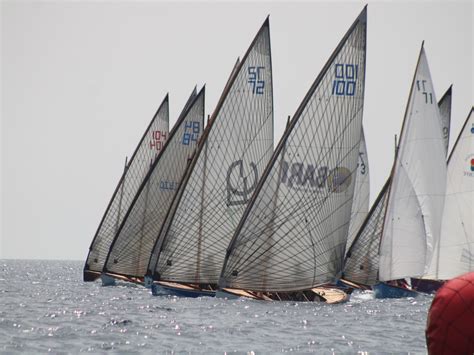 Los barquillos de vela latina recibirán el sábado los trofeos de la