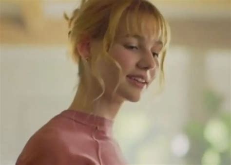 Whos The Actress Playing Sadie On Verizon Commercial Auralcrave