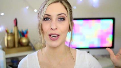 Hot Sexy Courtney Lundquist Bikini Pics