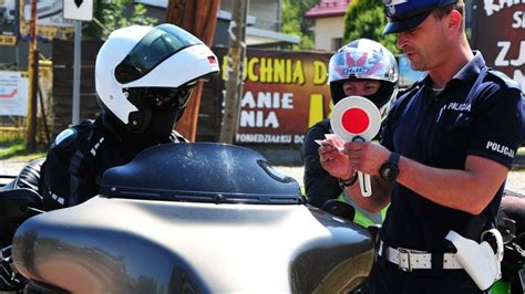 Podkarpaccy policjanci prowadzą działania Motocykl