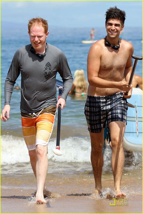 Jesse Tyler Ferguson & Justin Mikita: Venice Beach Lovebirds!: Photo