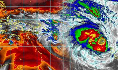 Cyclone tracker MAPPED: Satellite images shows SWIRLING cyclones Oma ...