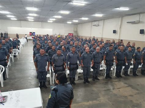 Pm Realiza Formatura Geral Para Prestigiar Policiais De Destaque De