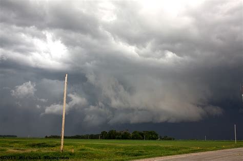 StormChaser Schwartz: Shelf cloud vs. Wall cloud: Part Deux