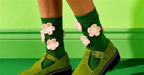 Styling Hack: Cute Socks To Wear With Shoes - Chatelaine