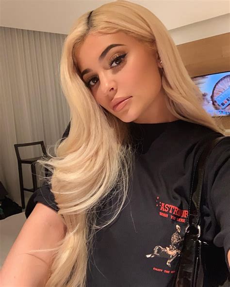 Kylie Jenner Blonde Hair Photos Brittny Goins