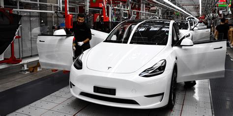 Tesla Hits New Delivery And Production Records Electrive