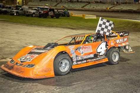 Vosbergen Wins Australian Late Model Championship