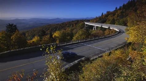 Car On The Iconic Linn Cove Viaduct On T Stock Video Pond5