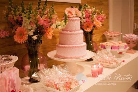 Chá de lingerie romântico Malu Mattos Ateliê de Sensações