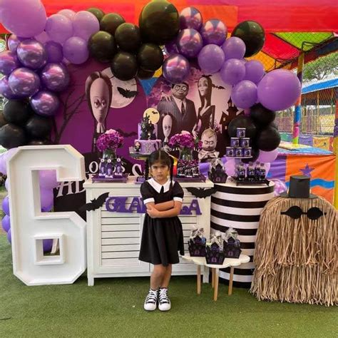 Pin En Wednesday Addams Party Ideas