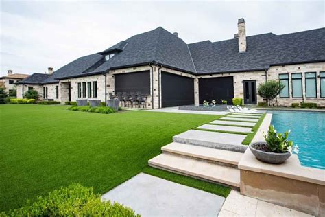 Outdoor Artificial Grass Dubai Perfect For Lawn Patios