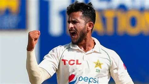 pakistani cricketer  warwickshire cricket club roped