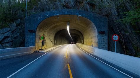 Éclairage LED du tunnel de Mundalsberg en Norvège AEC Illuminazione