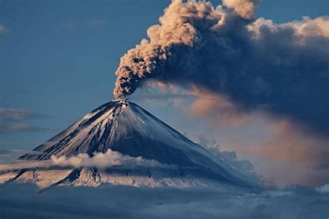 The Story Of Volcanoes Klyuchevskaya Sopka