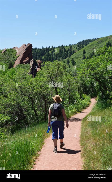 Woman hiking in Roxborough State Park, Colorado Stock Photo - Alamy