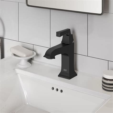 Town Square S Single Hole Single Handle Bathroom Faucet Gpm L