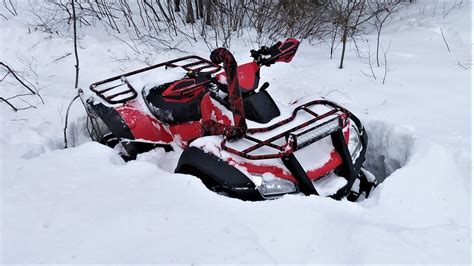 Stuck Bad In Deep Snow Honda Rincon On 30s Silverbacks Youtube