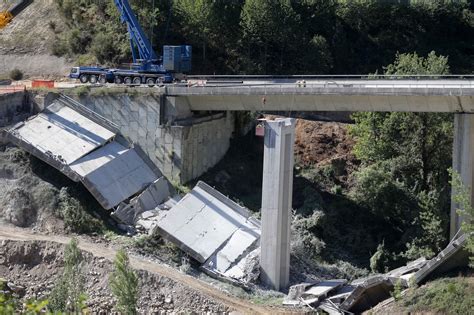 Arrancan Las Obras Para El Desmontaje De Las Pilas Del Viaducto De O