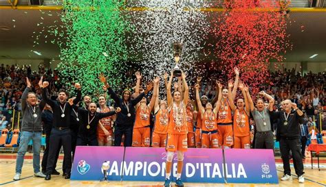 Serie A1 femminile è tutto vero il Famila Wuber Schio è ancora