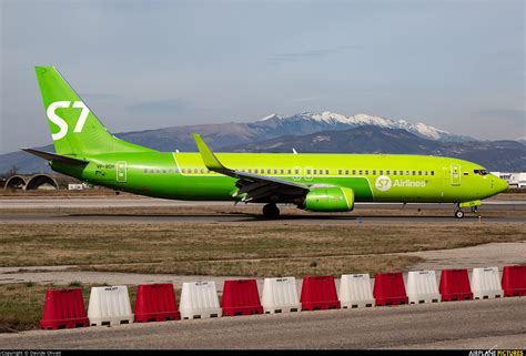 VP BDH S7 Airlines Boeing 737 800 At Verona Villafranca Photo ID