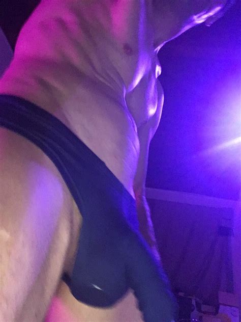 Does Any Other Straight Guys Turn Into A Gay Slut When You Get High Page Xnxx Adult Forum