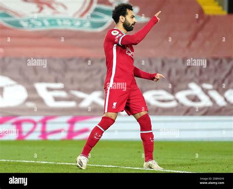 Liverpool Celebrate Liverpools Mohamed Salah Scoring Hi Res Stock