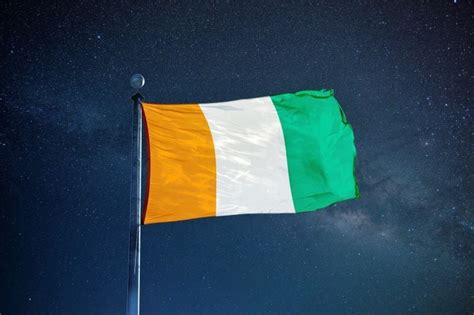 Irish flag vs Ivory Coast flag: The difference