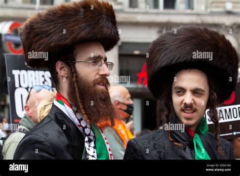 Judíos ultra ortodoxos de la división de Neturei Karta de Stamford Hill