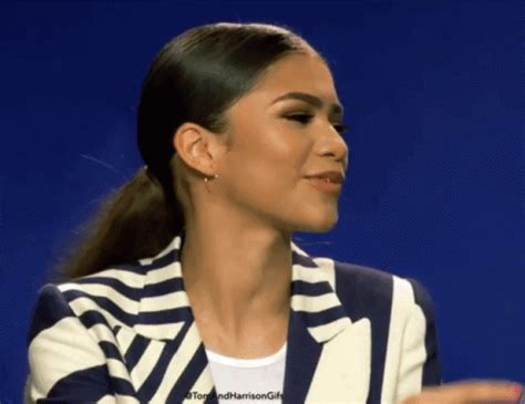 Zendaya Fuck You Zendaya Fuck You Middle Finger Discover My XXX Hot Girl