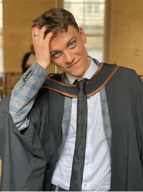 Ringrazio Mio Figlio Gay Per Questo Terremoto Il Viaggio Di Mamma Monica E Gabriele Gay It