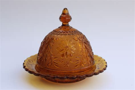 Vintage Tiara Amber Glass Sandwich Daisy Pattern Round Covered Butter Dish Plate W Dome