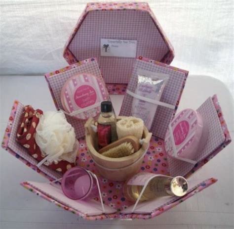 Was kann ich meiner besten Freundin zum Freundschaftstag schenken