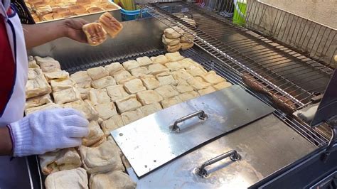 Thailand Street Food Bread 40 Years Butter Bread In Bangkok