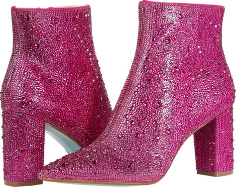 Betsey Johnson Women S Sb Cady Fashion Boot Fuchsia Numeric Amazon