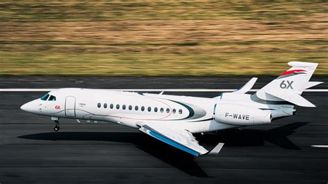 latest   dassault falcon