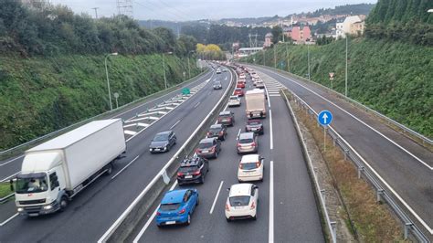 Un accidente en Alfonso Molina con 9 vehículos implicados colapsó las