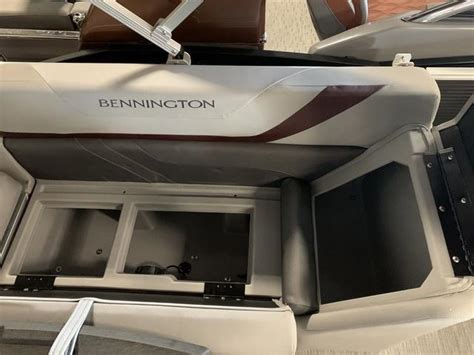 Bennington 22 Sxsb Swingback Tritoon Boats For Sale Seamagazine