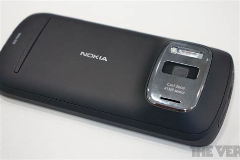 Nokia Launches Pureview With Mp Camera Hands On Pictures Video