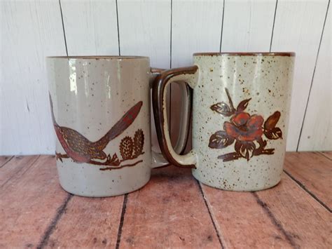 Vintage Otagiri Roadrunner And Hummingbird Mug Set Of Mugs Stoneware