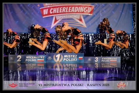 Cheerleadingu Sportowy Zawodniczki BDS Cheerleaders Brothers Dance