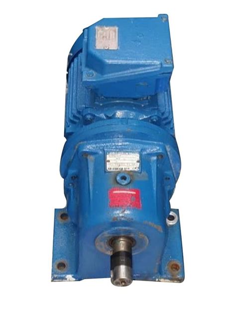 Three Phase 2 Hp Helical Gear Motor Made In Italy Voltage 440v 1440