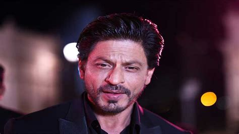 Shah Rukh Khan Undergoes Nose Surgery After Being Injured In US