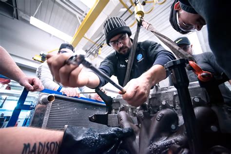 Automotive Service Technician Apprenticeship Program | Niagara College