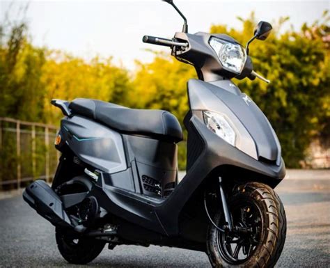 Tin xe hot 5 1 Ra mắt xe ga quốc dân giá 27 triệu đồng ăn đứt cả Honda Air Blade LEAD và Vision